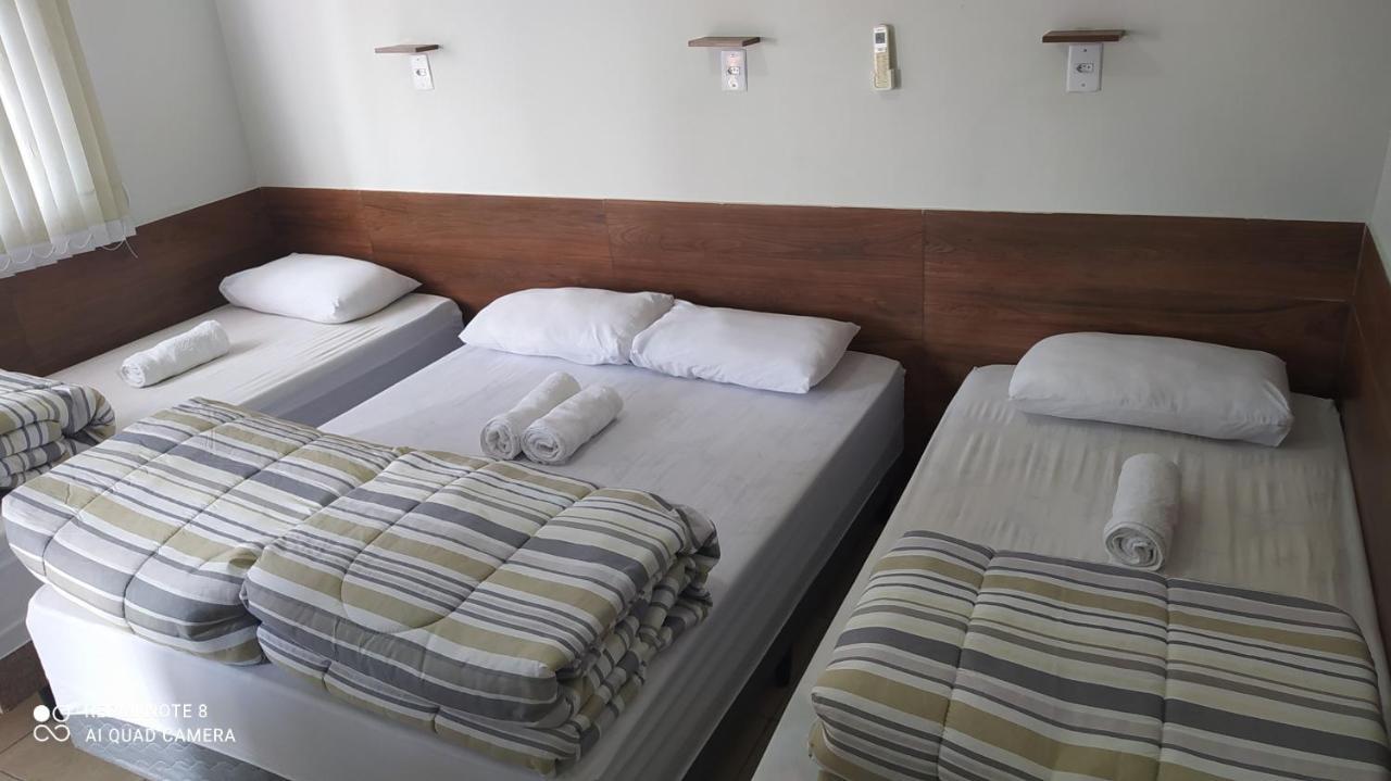Pousada Quarto Familiar Com Ar,Frigobar,Wi Fi, Garagem Aparecida  Cameră foto